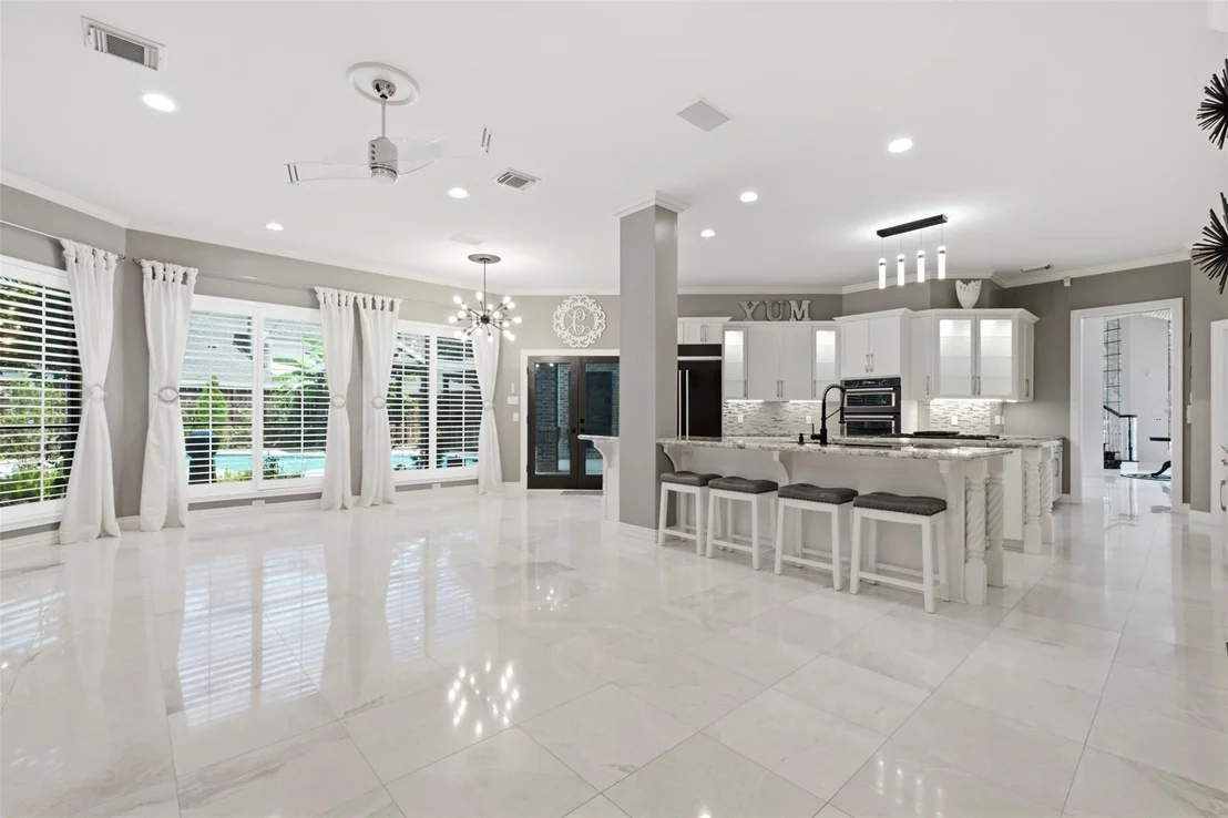 Photo of 5202 Norborne Lane