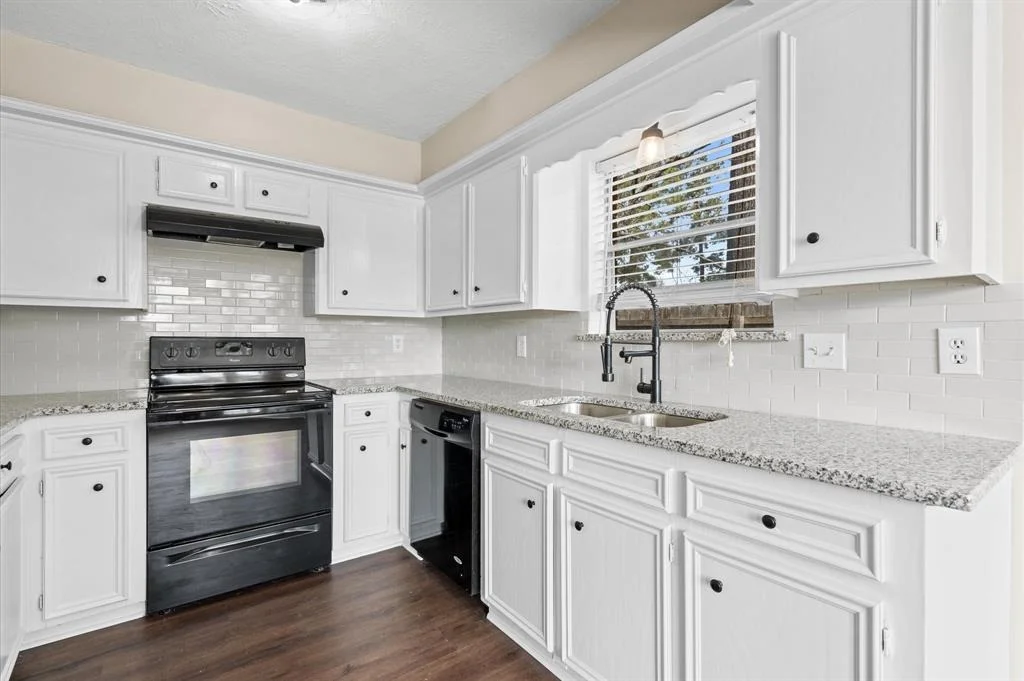 Photo of 615 Harbor Mist Drive