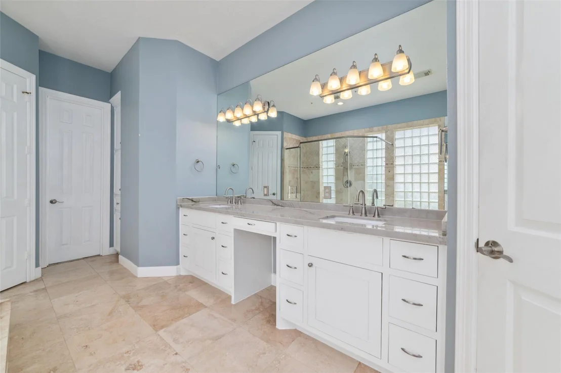 Photo of 32610 Whitburn Trail