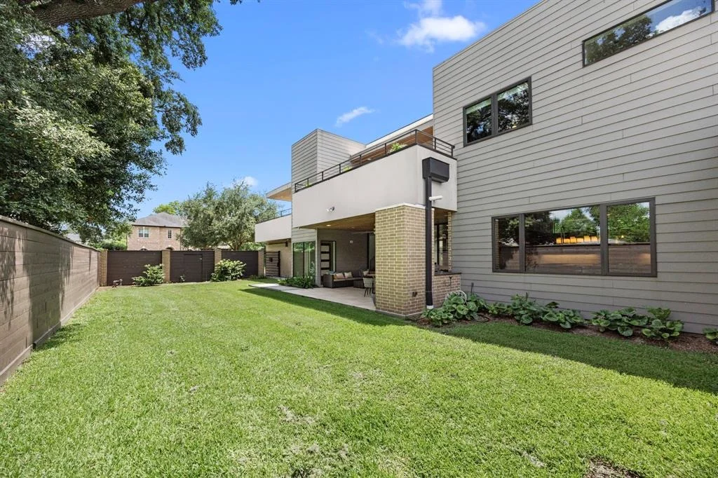 Photo of 9622 Pine Lake Drive