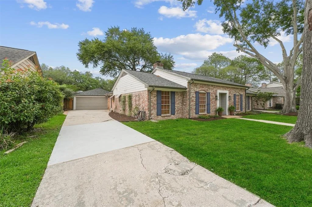Photo of 12510 Deep Spring Lane