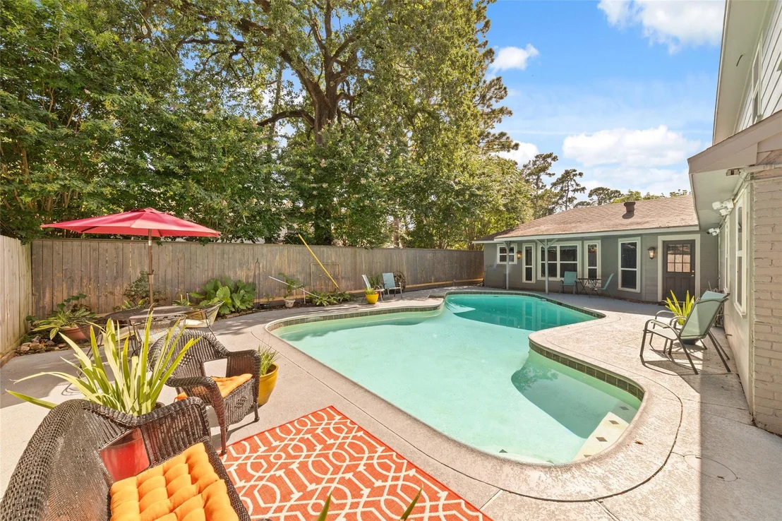 Photo of 10823 Dunbrook Drive