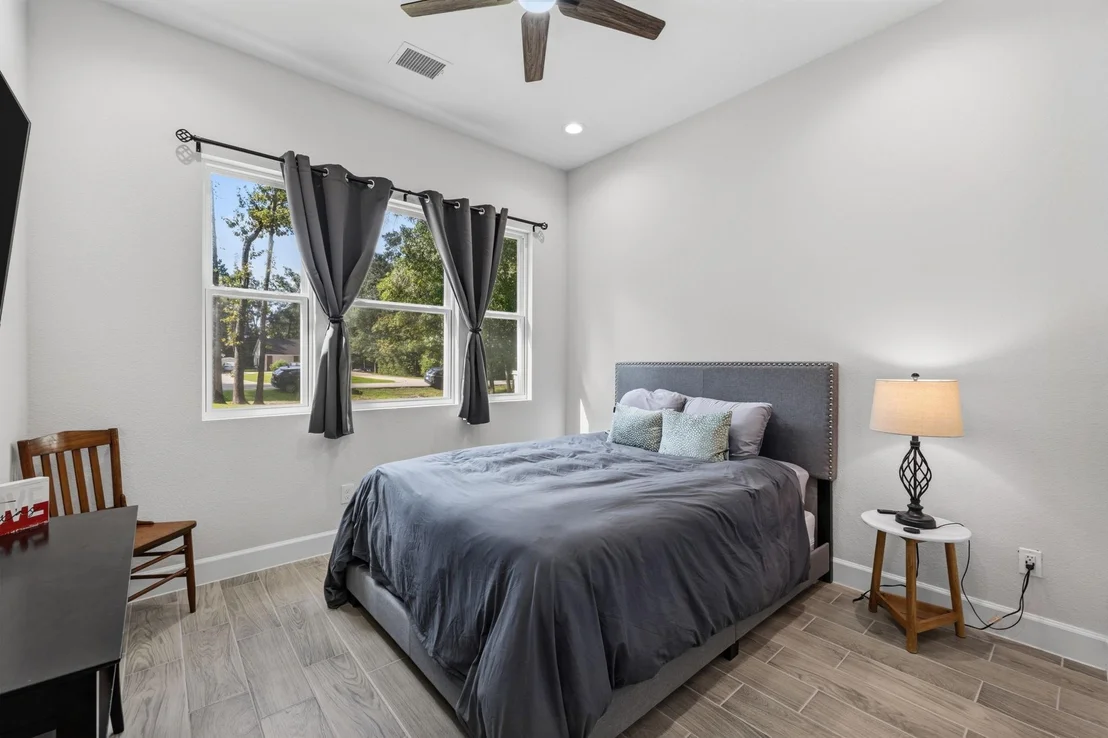 Photo of 2439 Centurian Circle