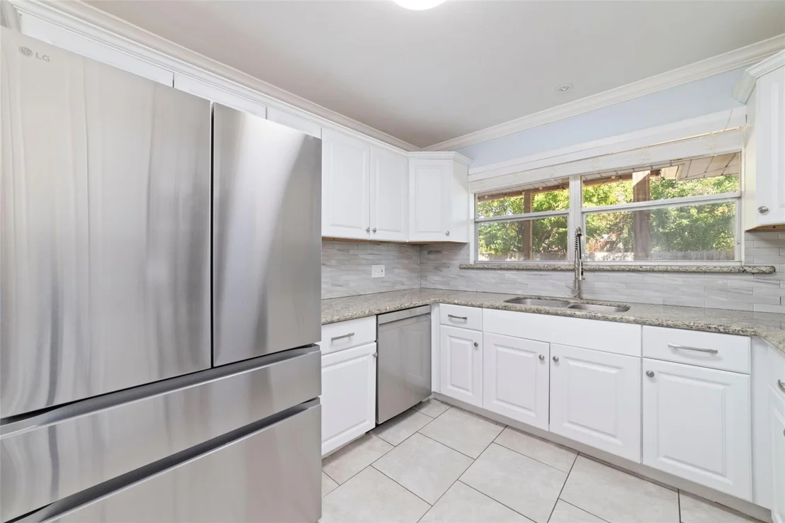 Photo of 8625 Bob White Drive