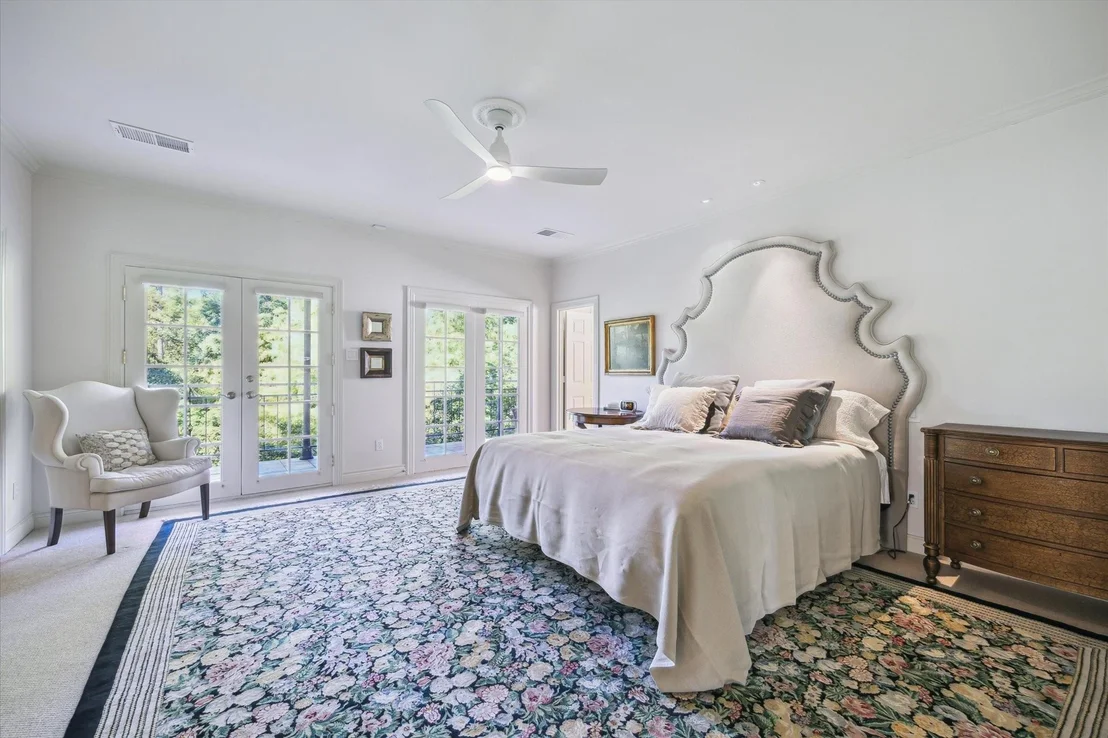 Photo of 18 Pinewold Circle