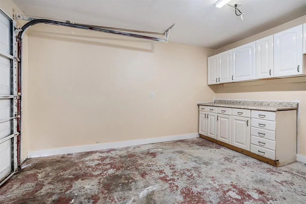 Photo of 4206 Lawrence Road
