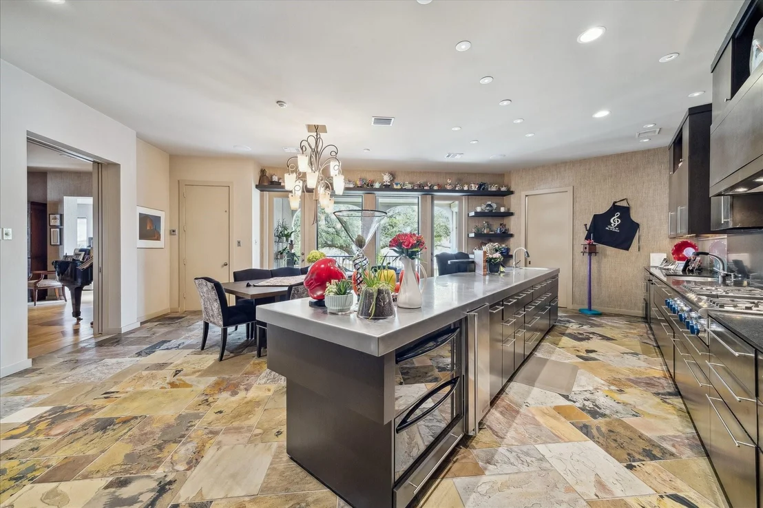 Photo of 5027 Heatherglen Drive