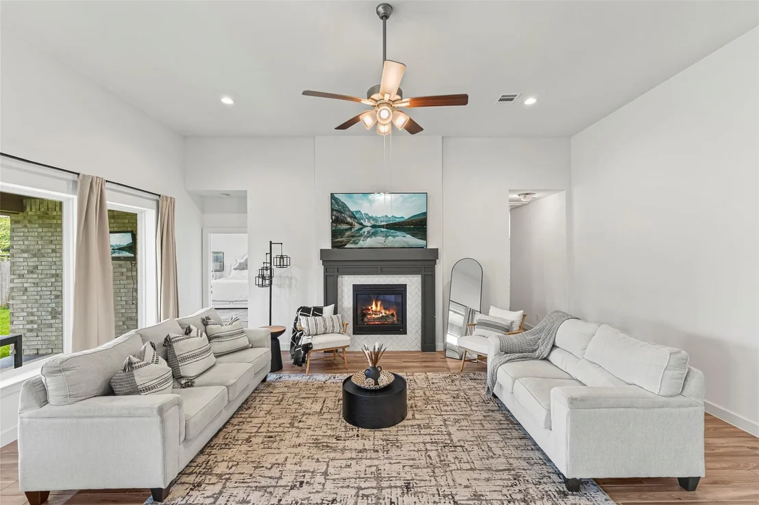 Photo of 7823 Leighton Trail