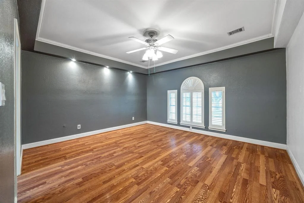 Photo of 942 Montview Drive