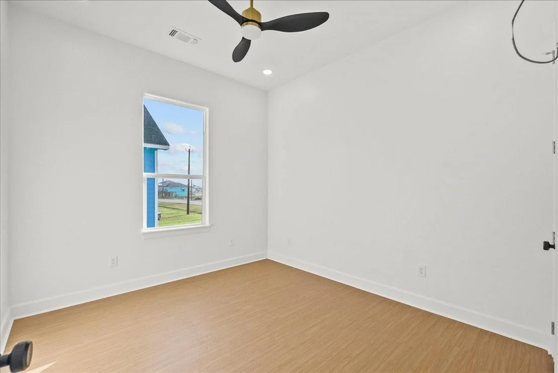 Photo of 4828 Bluewater