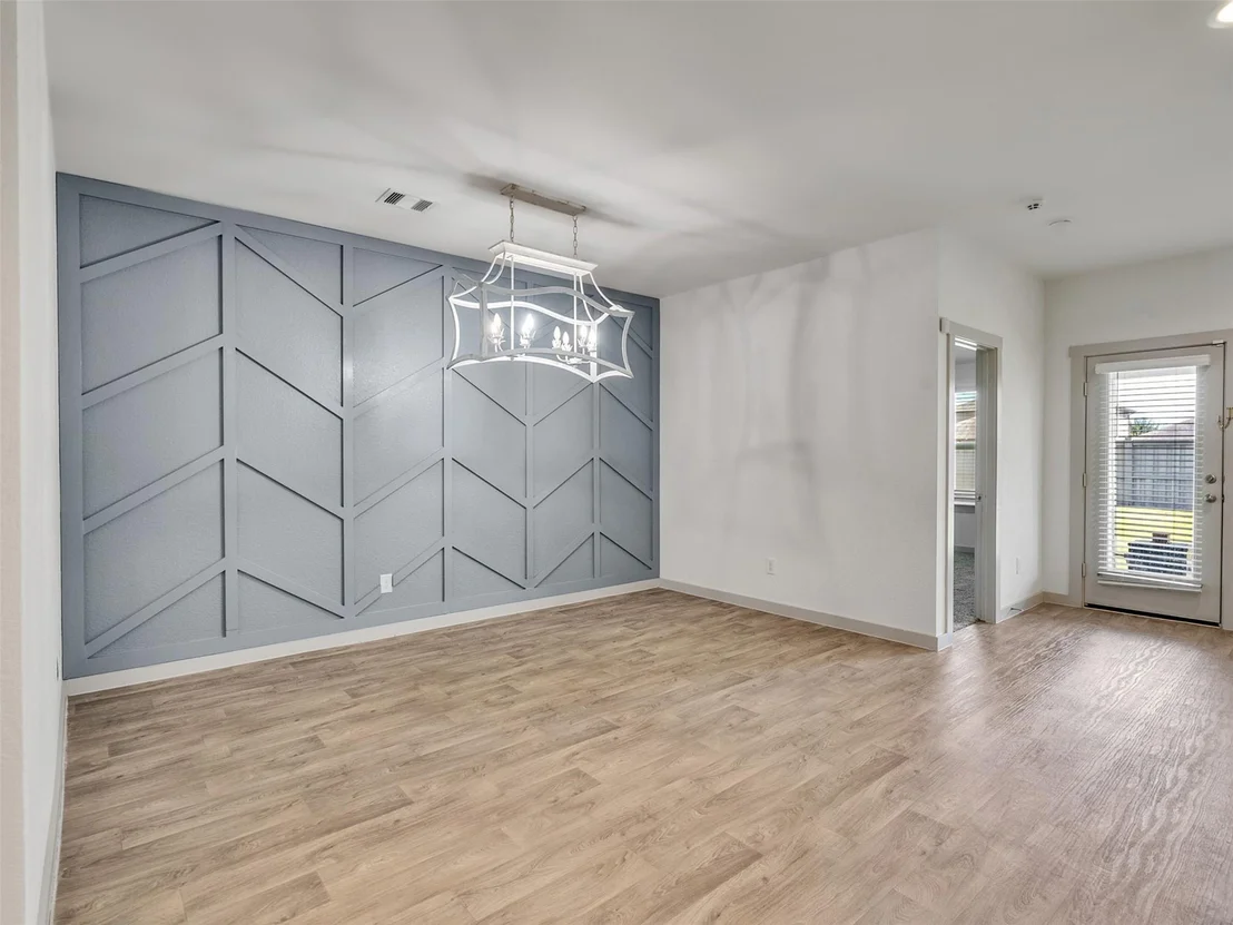 Photo of 818 Betsy Hill Drive