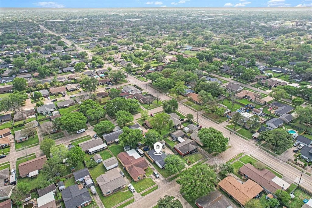 Photo of 1109 Helen Drive