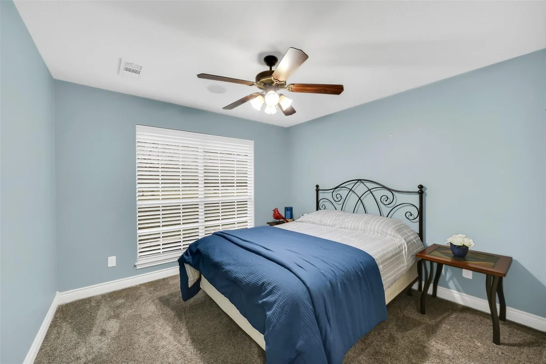 Photo of 19407 Pine Tree Lane
