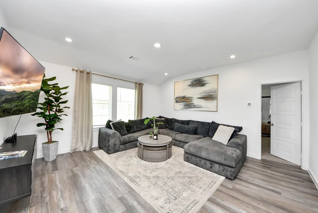 Photo of 1122 Desert Willow Drive