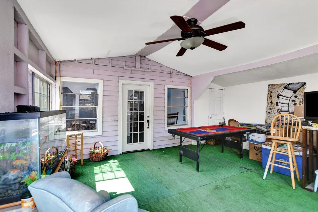 Photo of 4422 Shelton Road