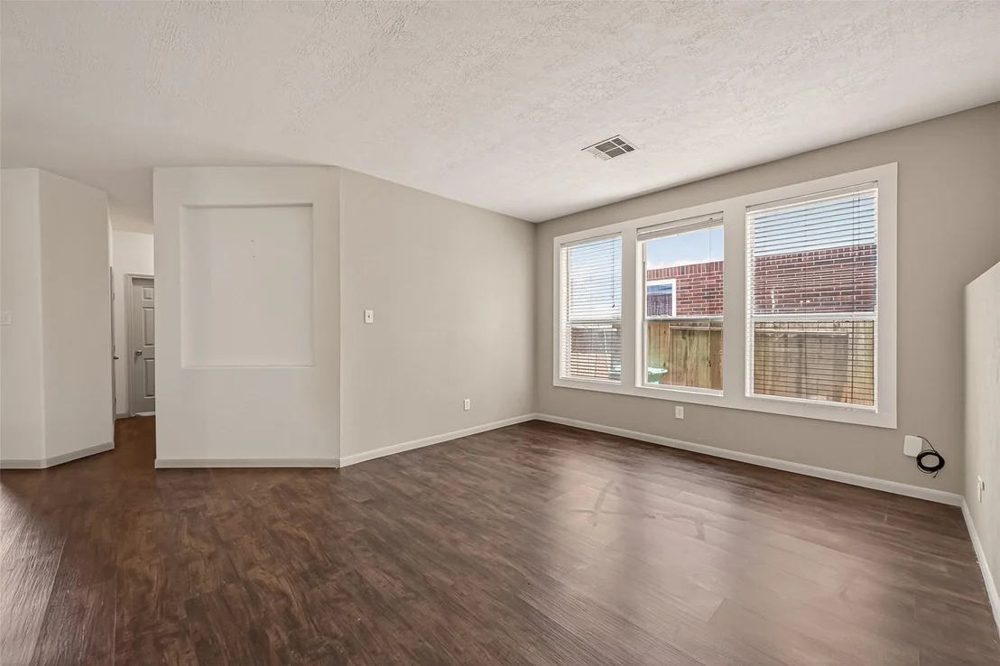 Photo of 6606 Belmont Bend