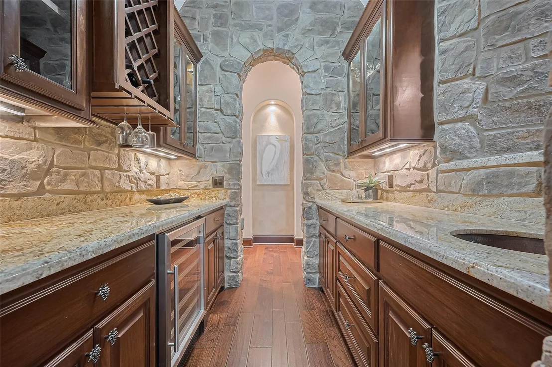 Photo of 14 Royal King Road