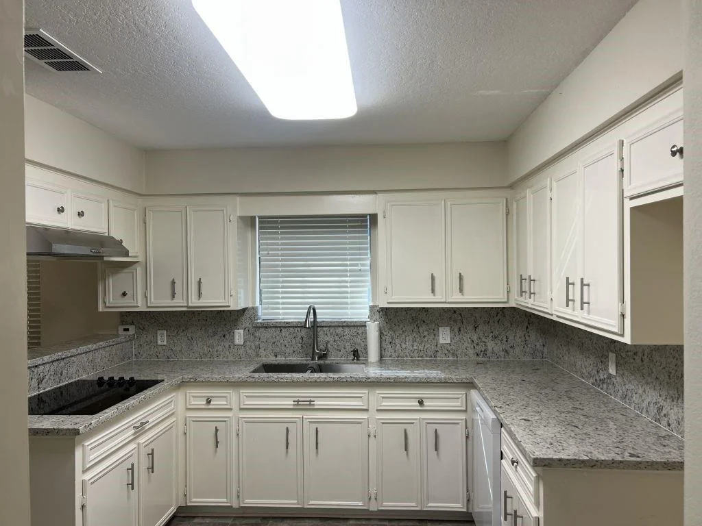 Photo of 317 Raintree Lane