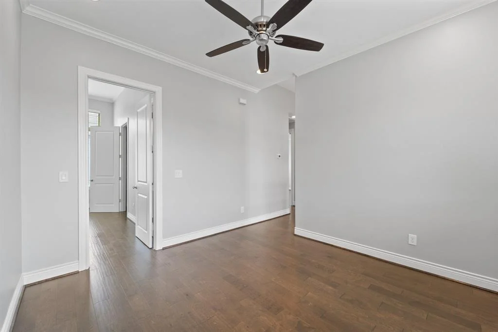 Photo of 8906 Spring Knoll Forest Drive