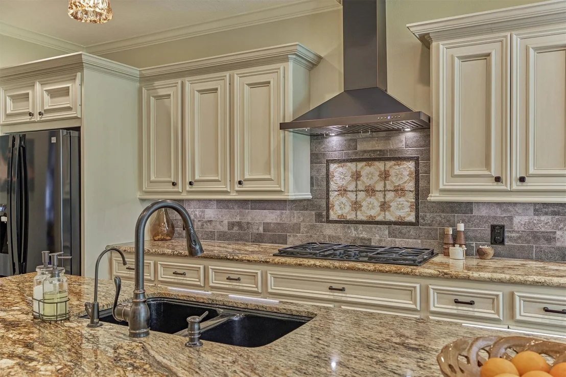 Photo of 150 Lake View Circle