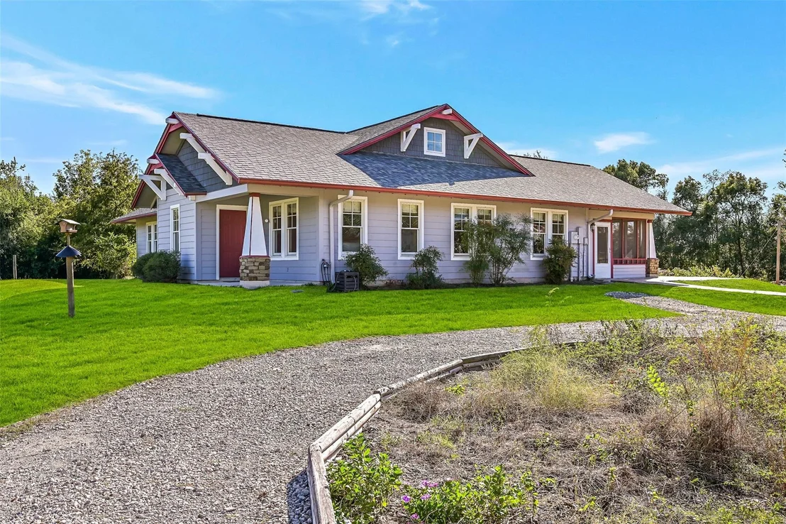 Photo of 3200 Fairway Drive