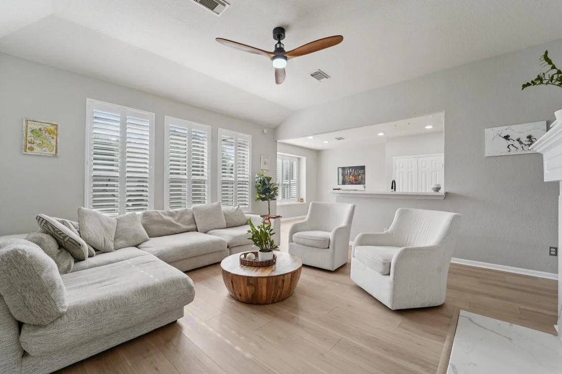 Photo of 14710 Timber Cliff Lane
