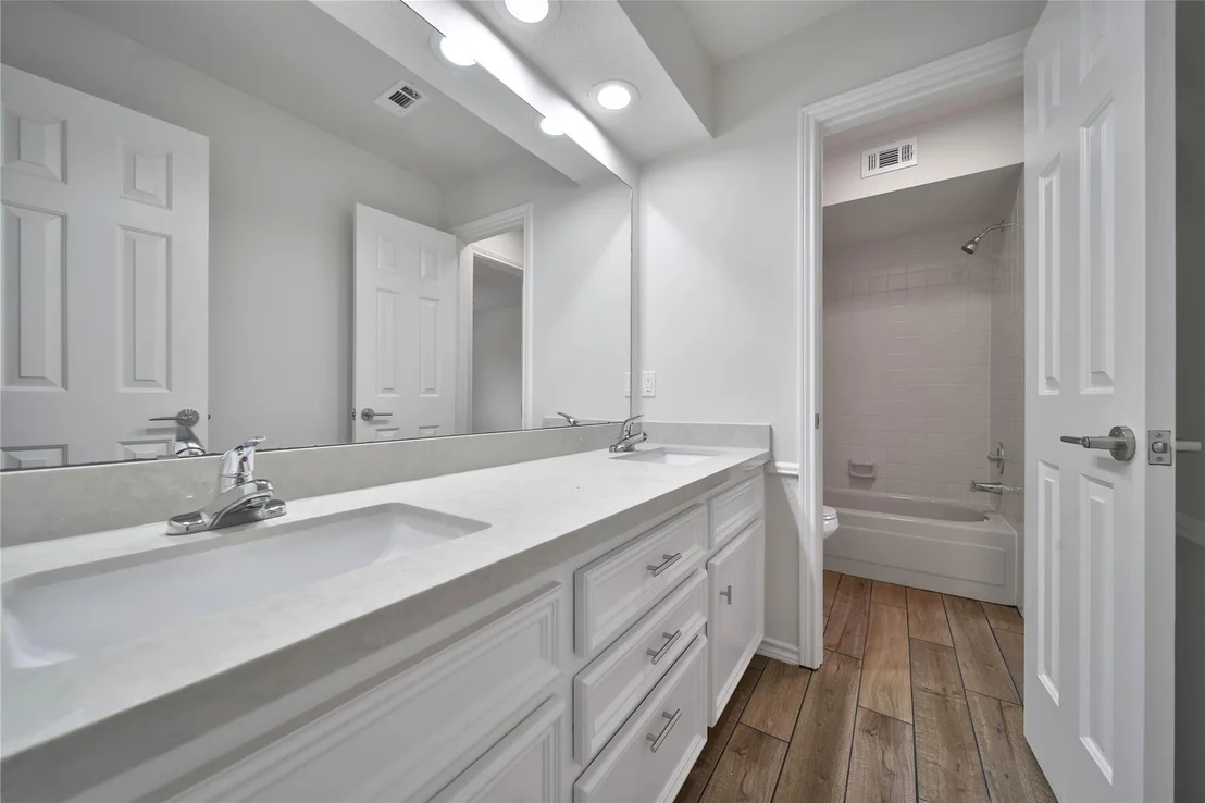 Photo of 17606 Abby Lane