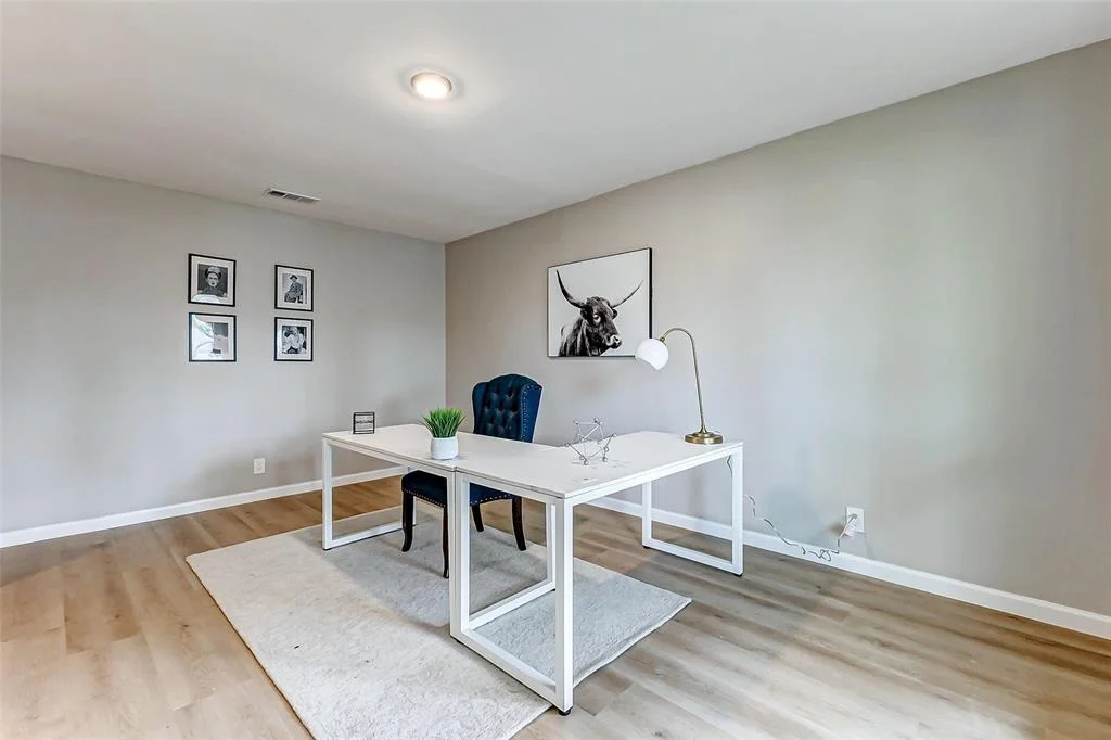 Photo of 6018 Benning Drive