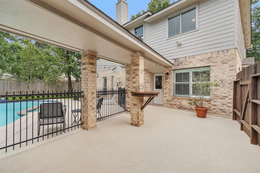 Photo of 6010 Charrington Drive
