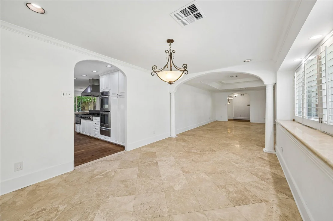 Photo of 41 Willowend Drive