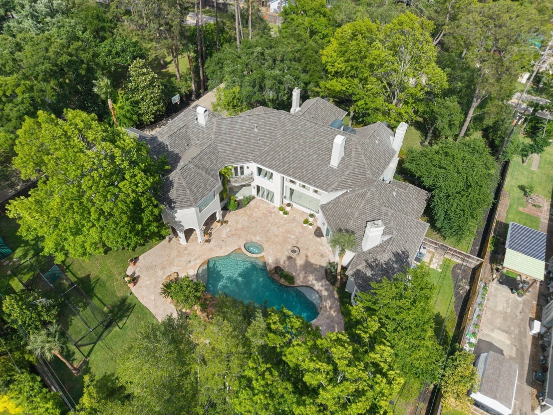 Photo of 835 Echo Lane