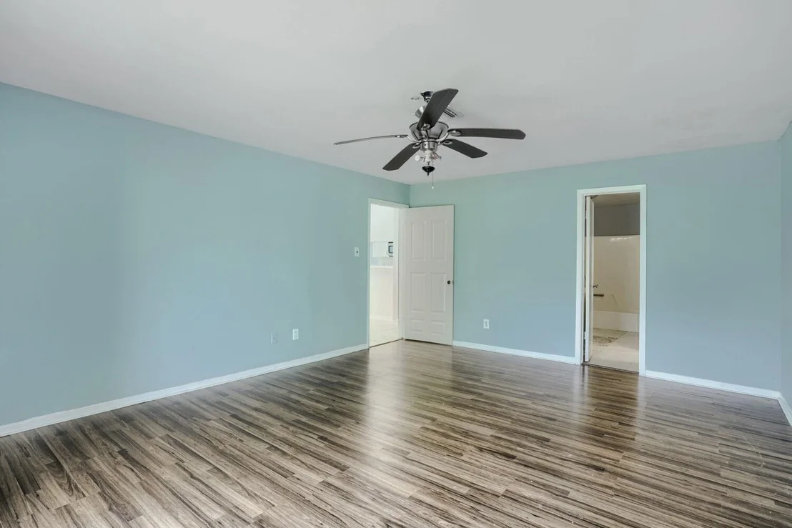 Photo of 12410 Sungate Lane