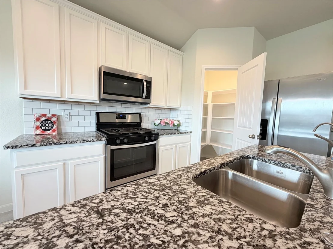 Photo of 7410 Highland Chase Drive