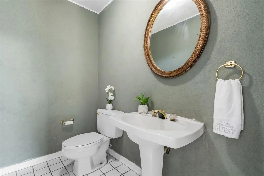 Photo of 5923 Silent Oaks Drive