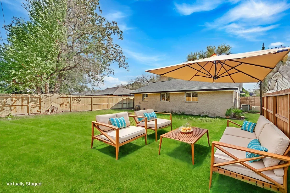 Photo of 11059 Vailview Drive