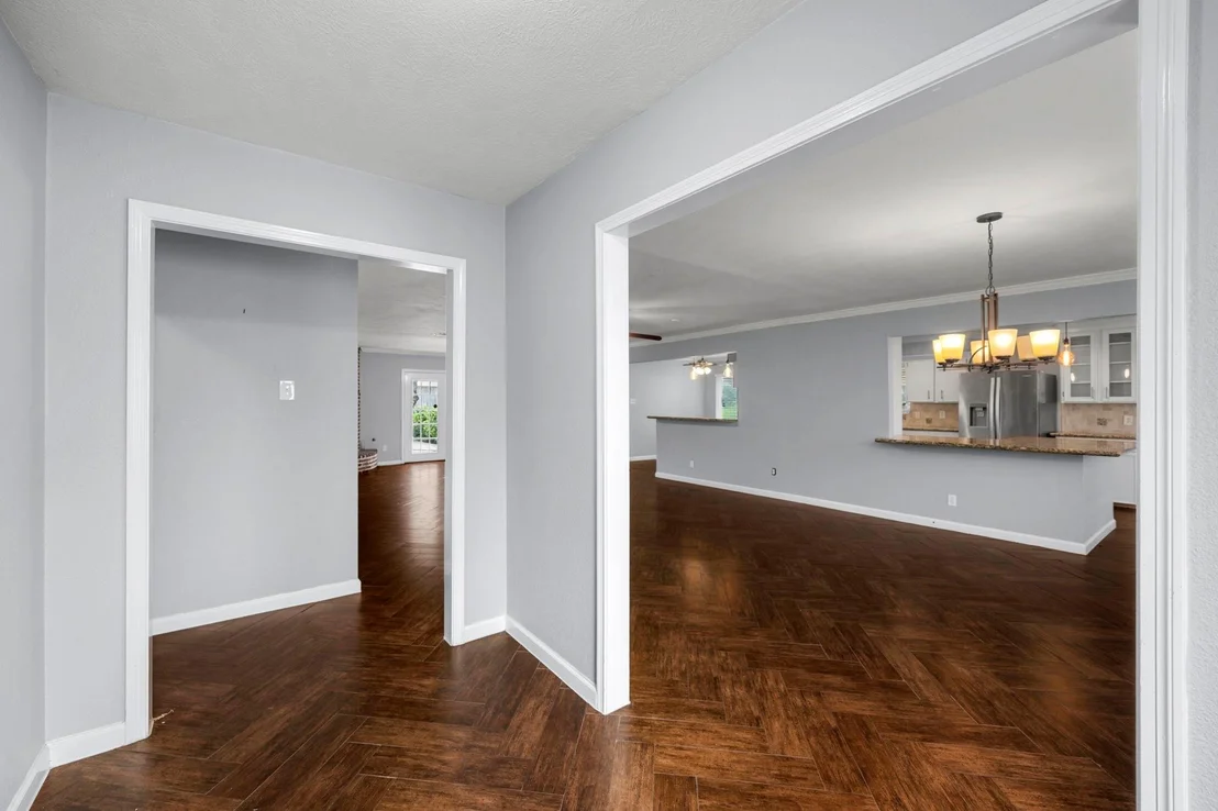 Photo of 7407 Theisswood Road