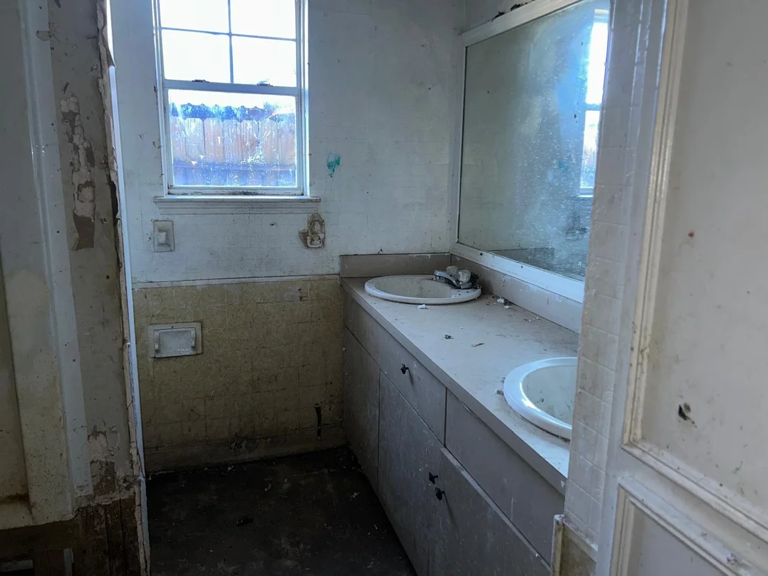 Photo of 419 Rose Arbor Lane