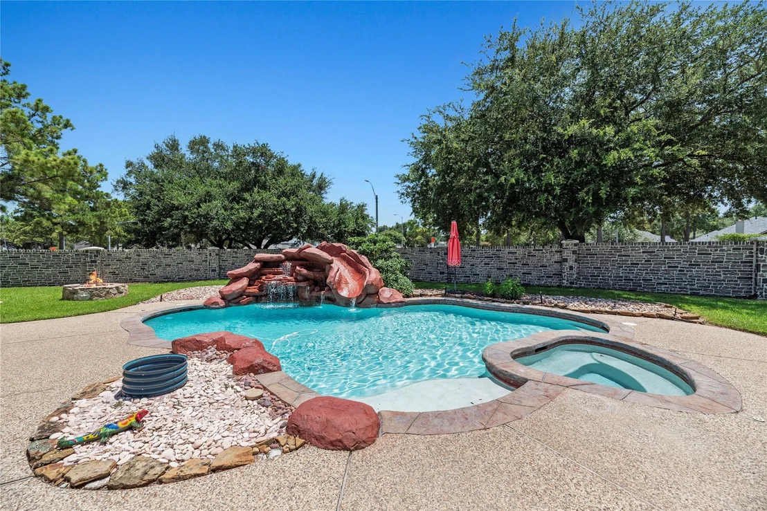Photo of 23603 Hackberry Drive