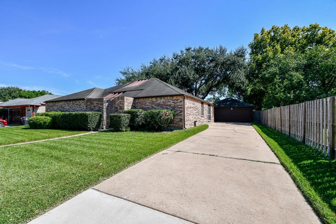 Photo of 10743 Braes Forest Drive