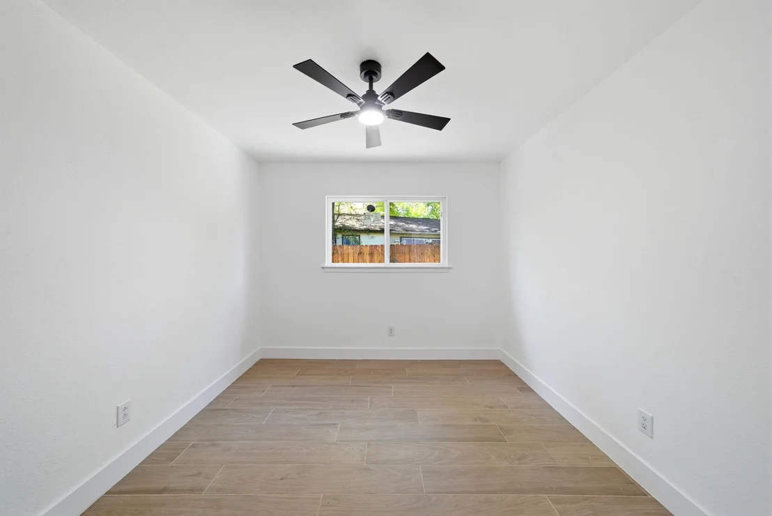 Photo of 1704 N Red Cedar Circle