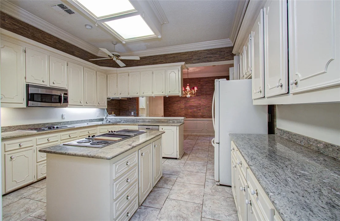 Photo of 9712 Longmont Drive