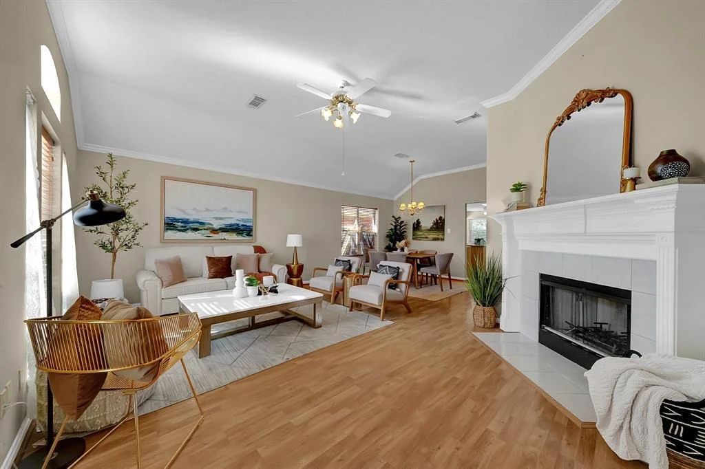 Photo of 21018 Carmel Valley Drive