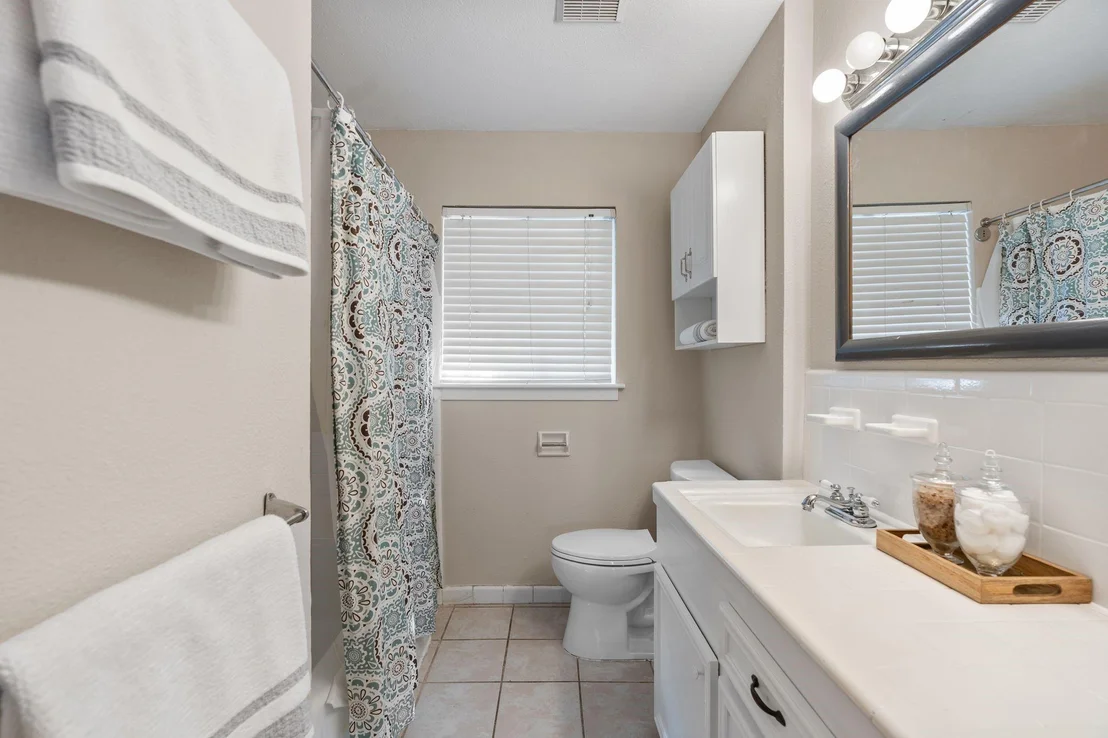 Photo of 5314 Creekbend Drive