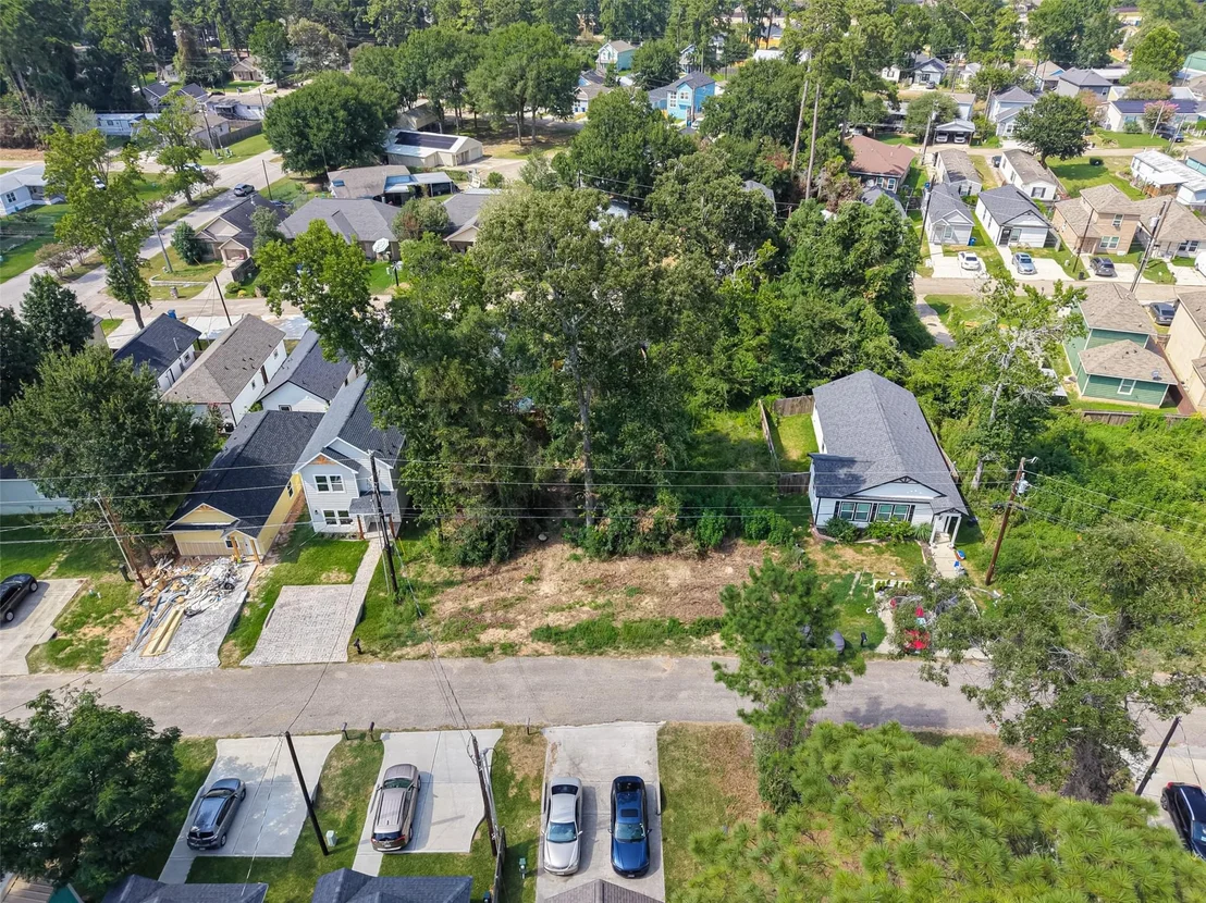 Photo of 16712 E Ivanhoe