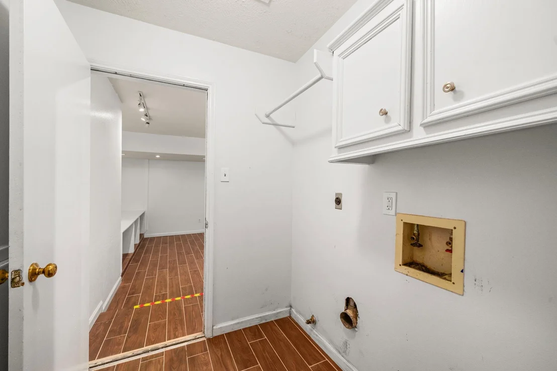 Photo of 902 Mesa Terrace Drive