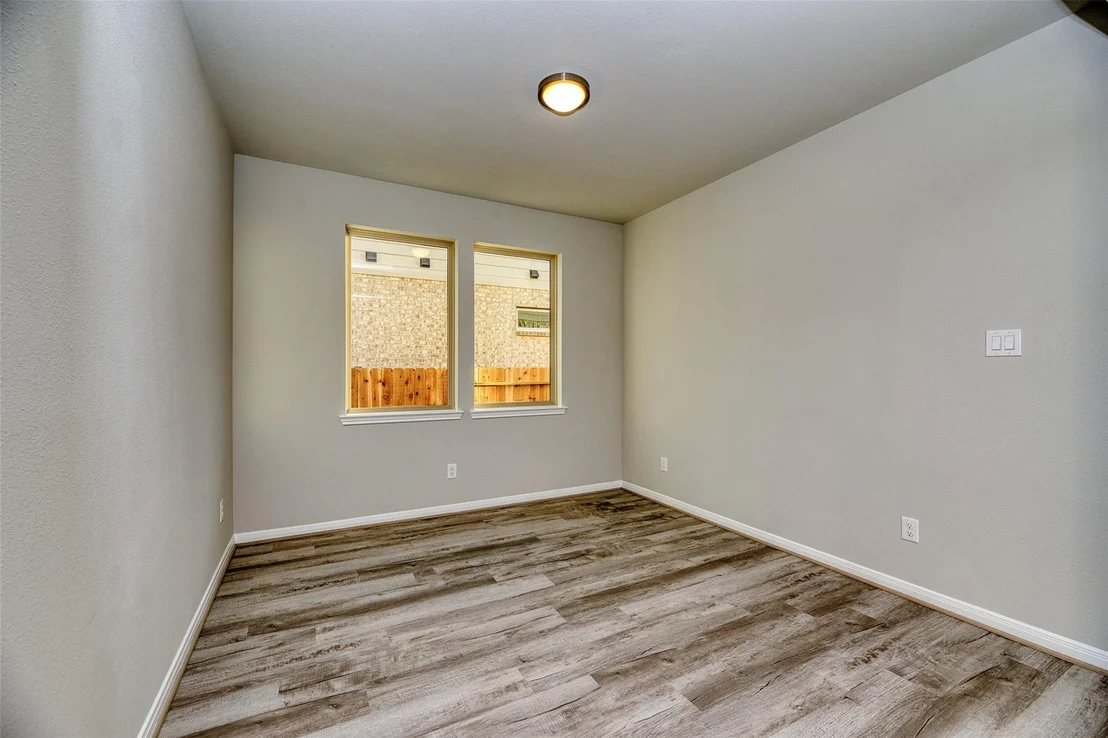Photo of 21122 Sunlight Grove Drive
