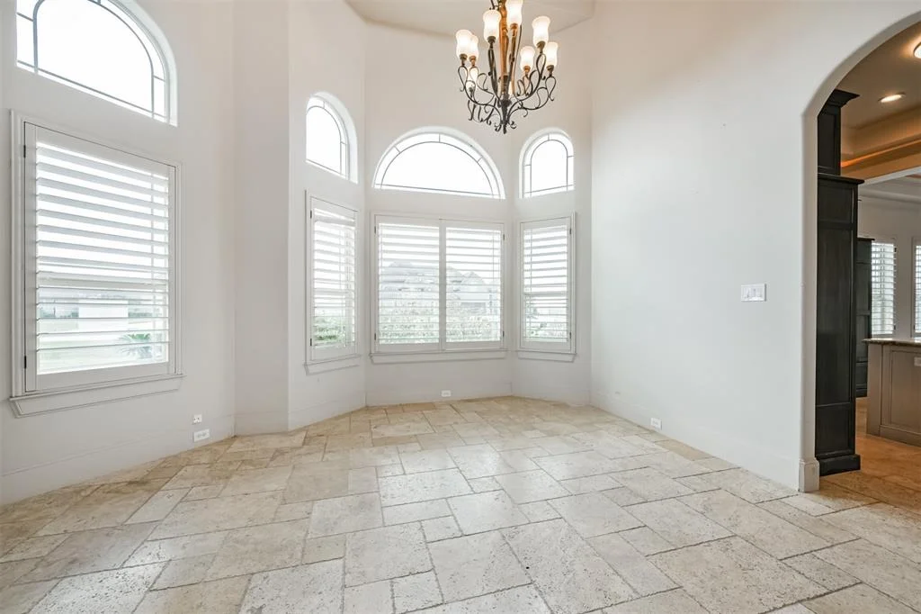 Photo of 317 Red Oak Drive