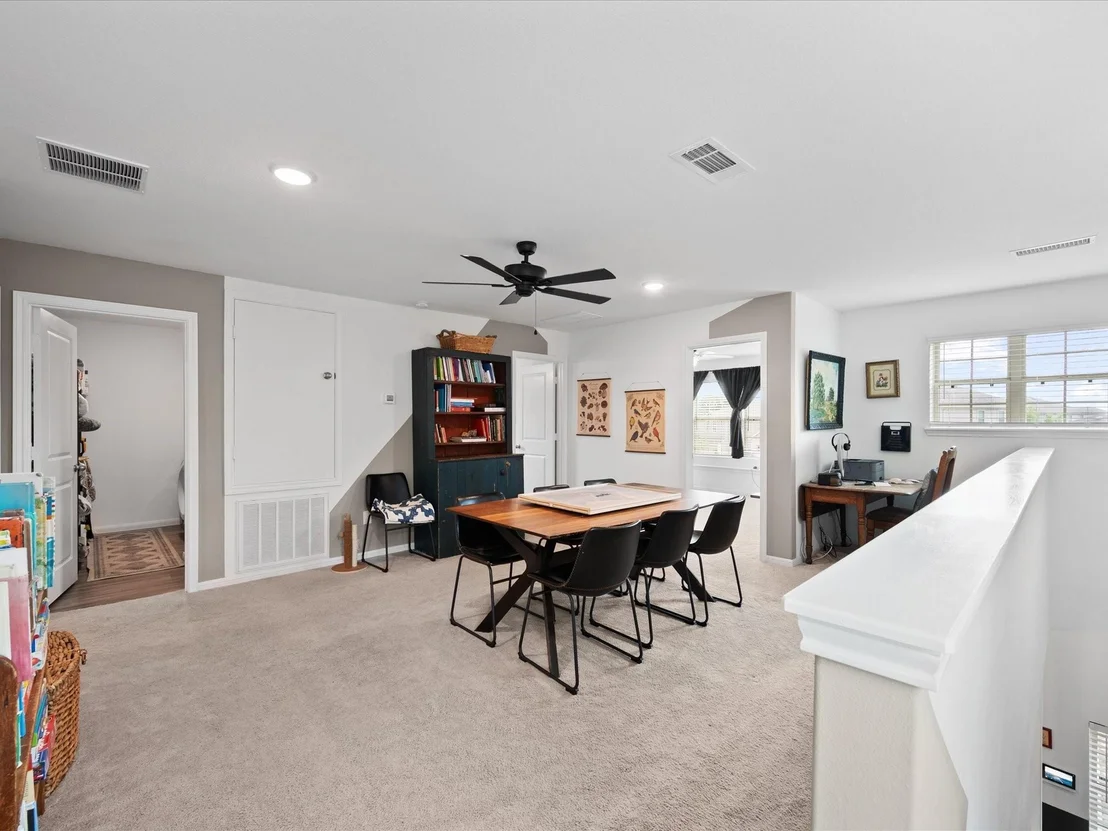 Photo of 301 Maple Bark Trail