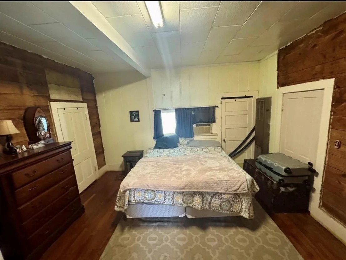 Photo of 188 Elm Street