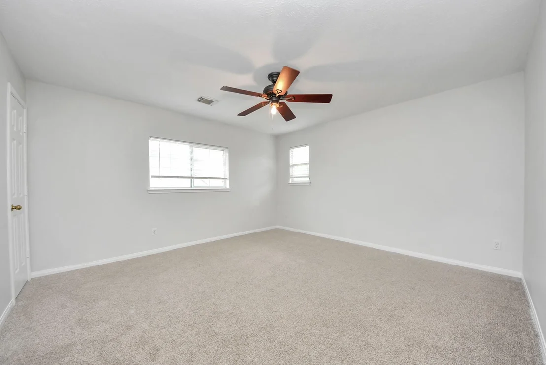Photo of 7238 Foxshadows Lane